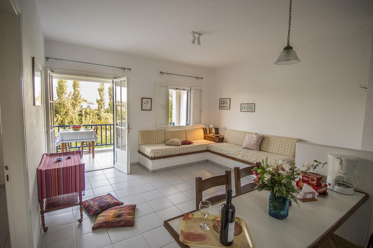 Eressos Ilios Apartments Skala Eresou Bagian luar foto